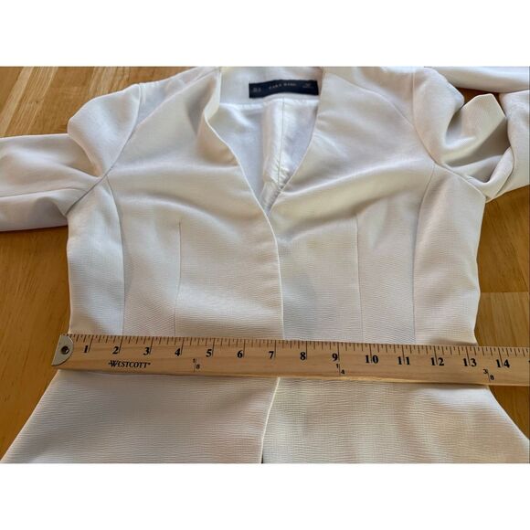 ZARA Basic White Peplum Blazer – XS, Tailored Fit, Made in Morocco - Picture 8 of 14